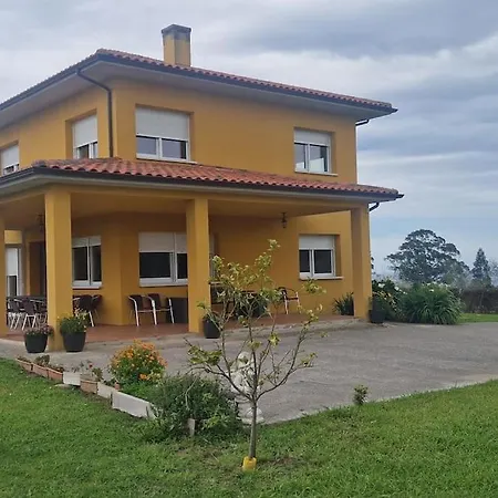 206a Casa Con Tranquilidad Y Naturaleza. *